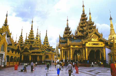 shwedagon10 - Lộng lẫy chùa Vàng Shwedagon