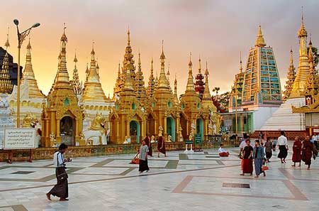 shwedagon3 - Lộng lẫy chùa Vàng Shwedagon