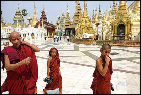 shwedagon5 - Lộng lẫy chùa Vàng Shwedagon