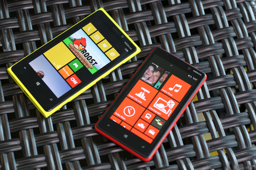 Nokia chấp nhận thua lỗ để dồn lực cho Windows Phone 8